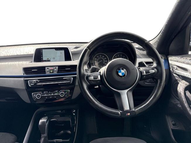 BMW X1 Photo 11
