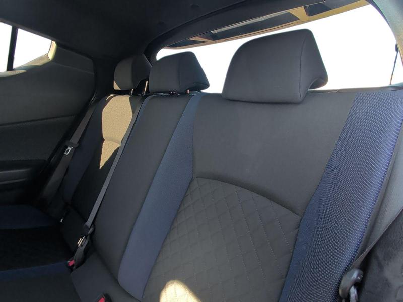 Used Toyota C-HR VE69XEA 17