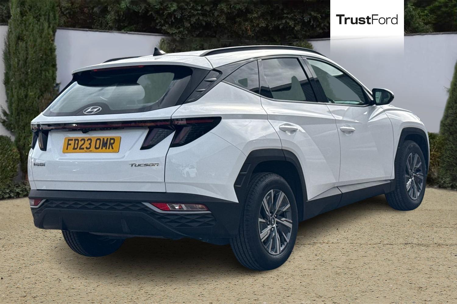 Hyundai TUCSON Photo 3