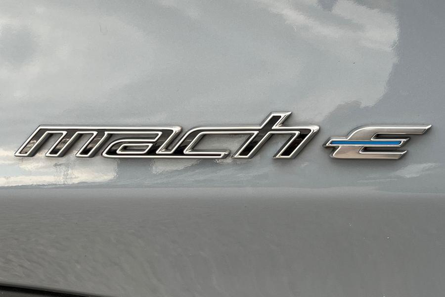 Ford MUSTANG MACH-E Photo autoimg-ed88330fcf6724fad33ff36663c4e047f1b8850e.jpg