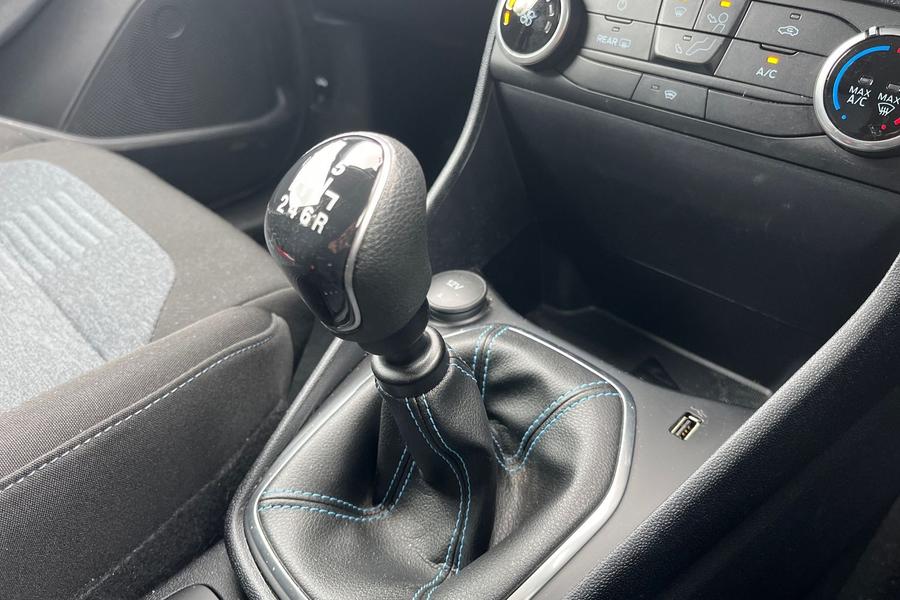 Ford FIESTA Photo autoimg-ed88d48f965e974634f1c7cdbedc2cca1ffe44df.jpg