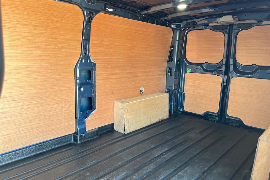 Used FORD TRANSIT CUSTOM WV75YMC 4