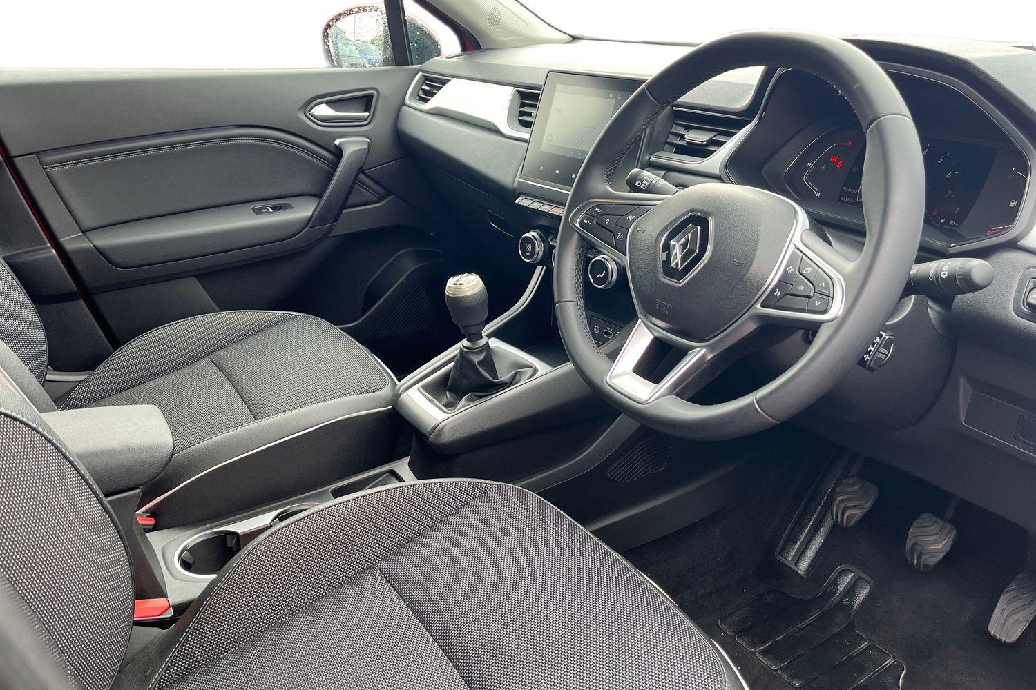 Renault CAPTUR Photo 8