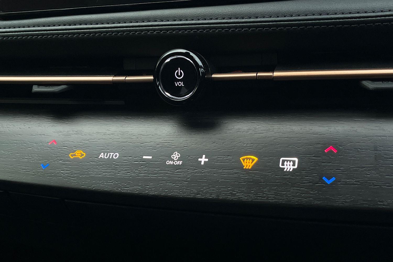 Nissan Ariya Photo 31