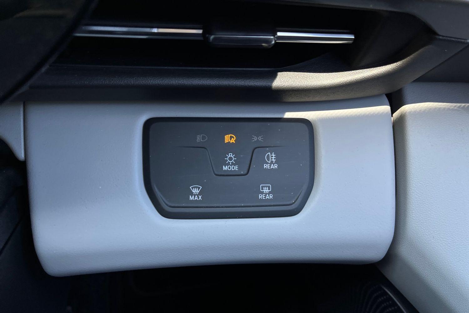 Ford Explorer Photo 34