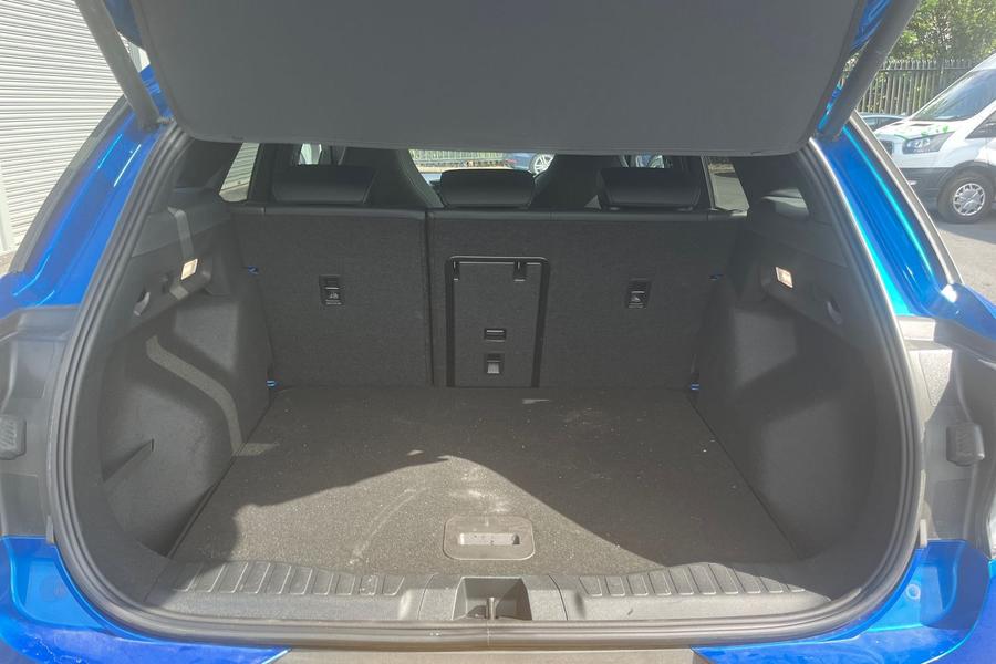 Ford Explorer Photo autoimg-ed97ca3dcd776e8728d275e08612b7307e6396a1.jpg