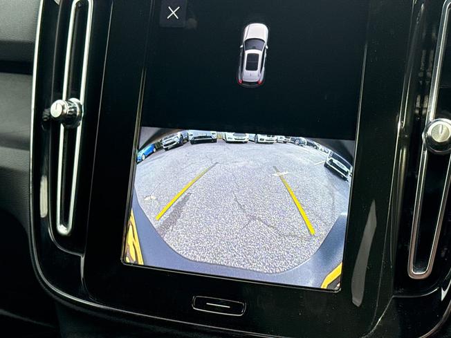VOLVO Xc40 Photo 34