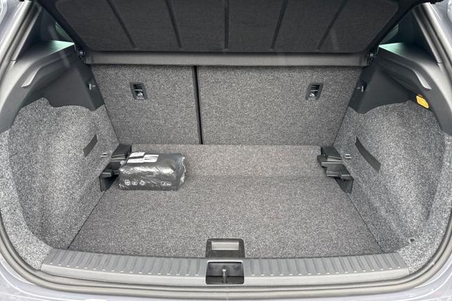 SEAT Arona Photo 12