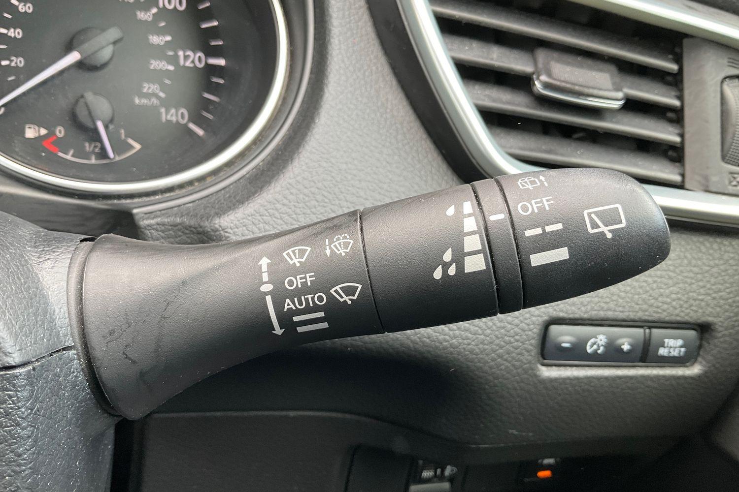 Nissan QASHQAI Photo 14