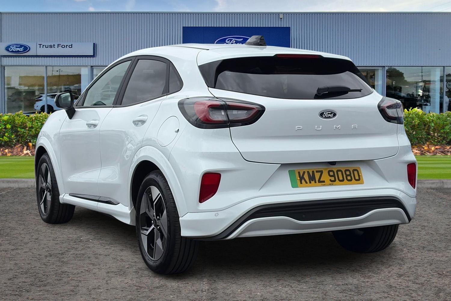 Ford Puma Gen-E Photo 1