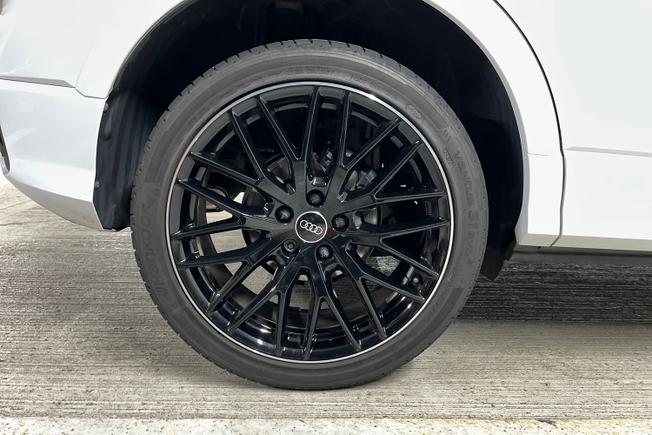 AUDI Q2 Photo 5
