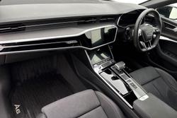 AUDI A6 Photo 2