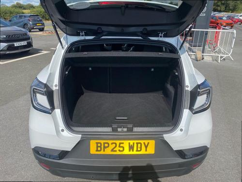 Renault CAPTUR Photo autoimg-edb84f41a7613d00fdd7338cd9ee51156384826b.jpg