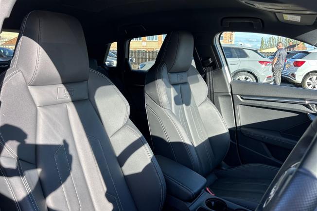 AUDI A3 Photo 37