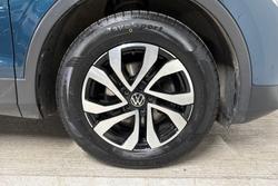 VOLKSWAGEN Tiguan Photo 5
