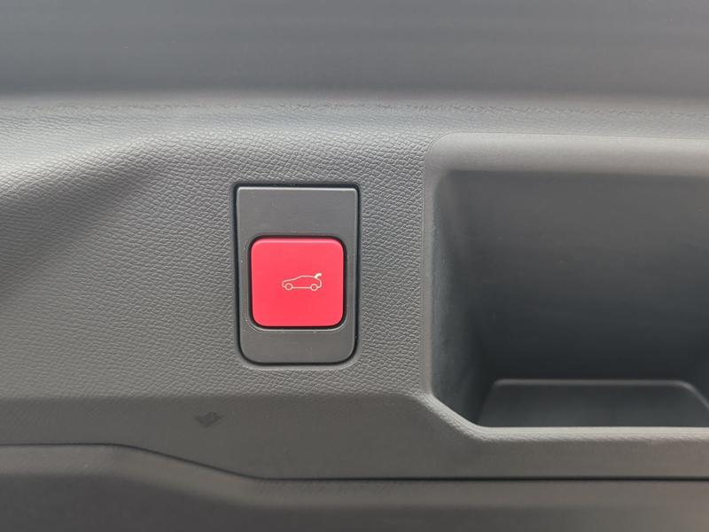 Used Peugeot E-5008 NX74YSB 36