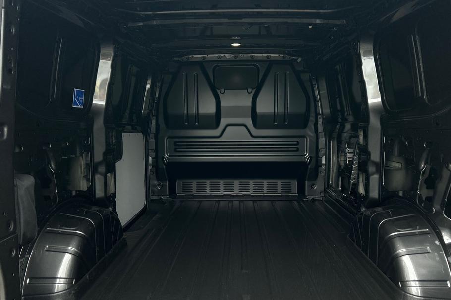 Used Ford TRANSIT CUSTOM EN25LDD 36