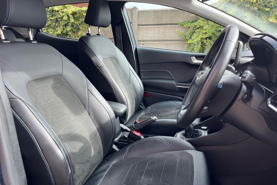 Ford FIESTA Photo autoimg-edda6d17845ff6f0b1100e95d06c1173a85ae391.jpg