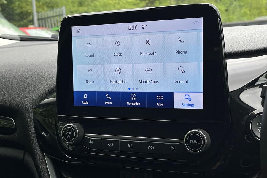 Ford Fiesta Photo autoimg-eddcb0cdfac8103cbac03fa7d990350ec8659b88.jpg