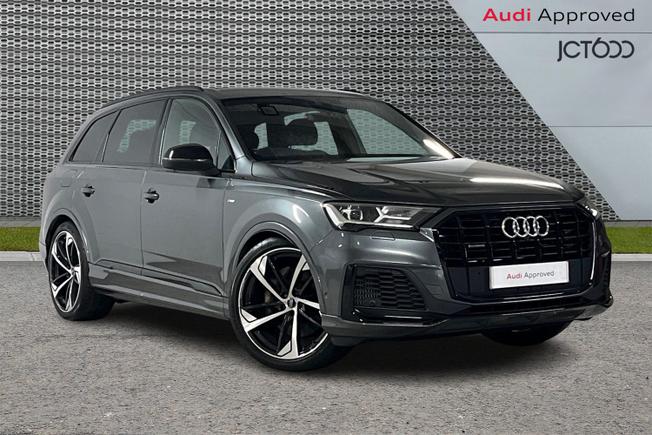 AUDI Q7 Photo 1