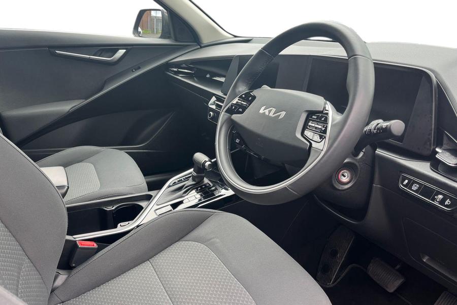 Kia NIRO Photo autoimg-eddf7722bdb5a3a8f975d5cea4c03a2cb09032e8.jpg