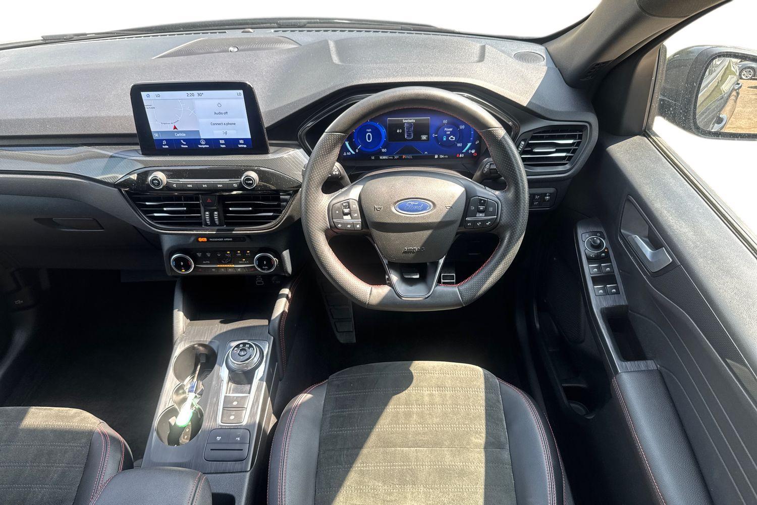 Ford KUGA Photo 10