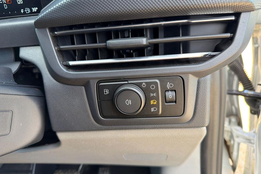 Used Ford TRANSIT CUSTOM WP75CMV 32