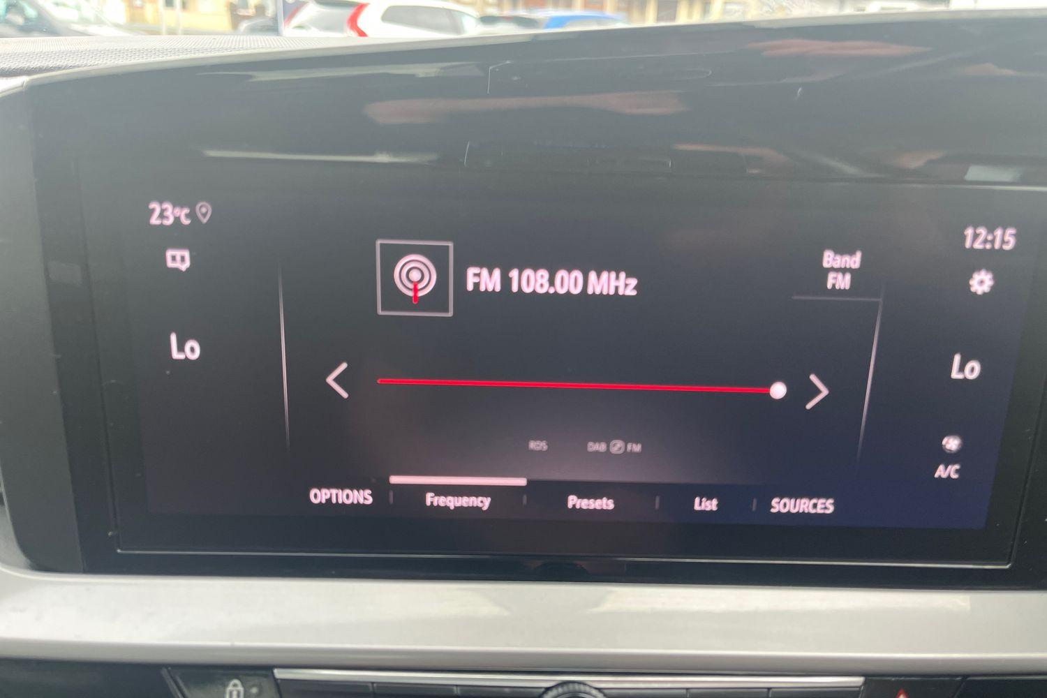 Vauxhall MOKKA Photo 30