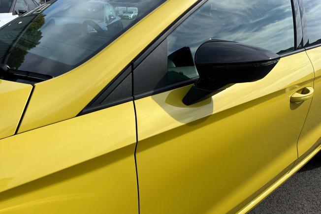 SEAT Ibiza Photo 20