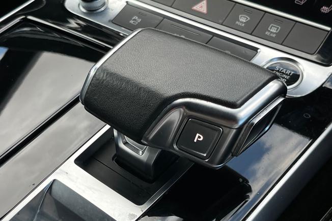 Audi Q7 Photo 32