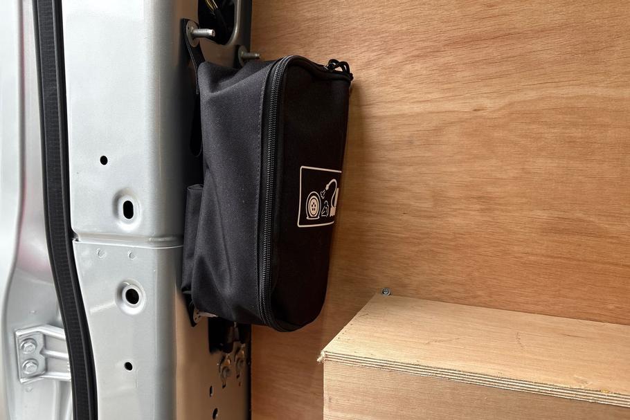 Used FORD TRANSIT CUSTOM WR75ZBO 29