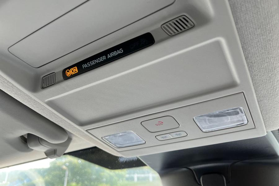 Ford TRANSIT CUSTOM Photo autoimg-edfbabbbeaeb4a05e85fb6ba2577daa5898cbd59.jpg