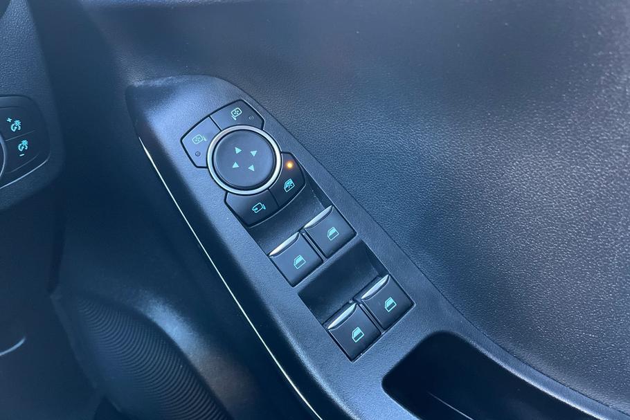 Used Ford PUMA LE69LNM 16