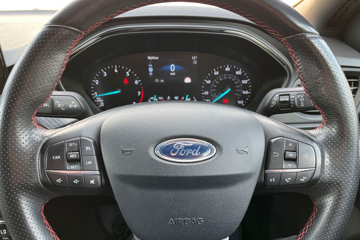 Ford Focus Photo 11