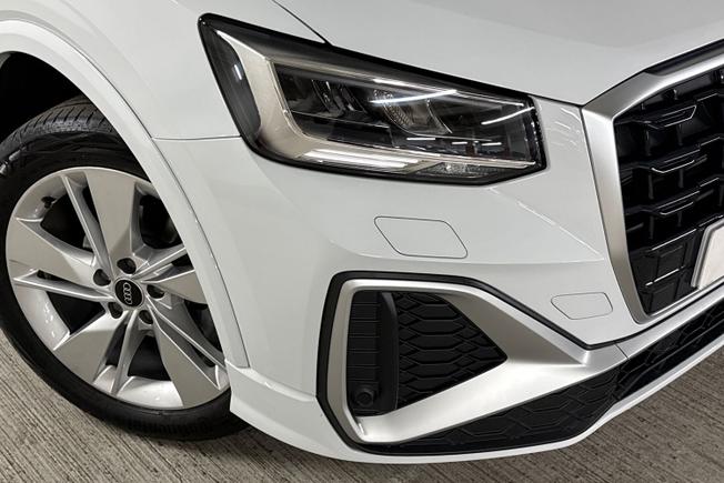 AUDI Q2 Photo 19