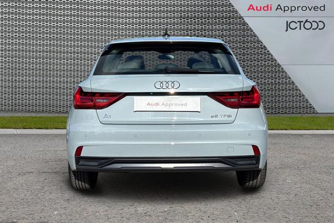 AUDI A1 Photo 7