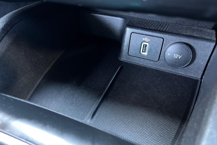 Ford Focus Photo autoimg-ee064f19b30dae0015e94b03c56755748c53792e.jpg
