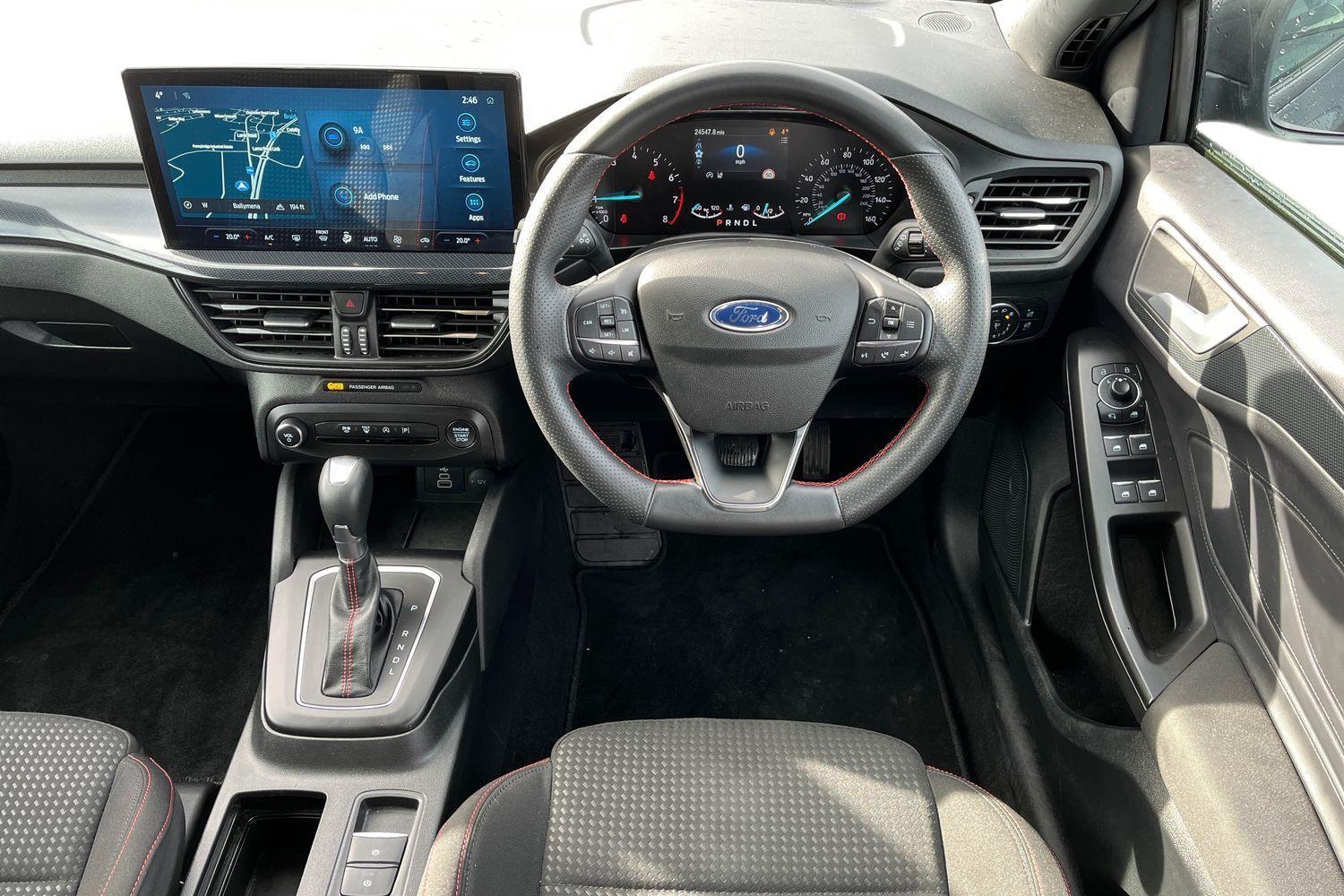Ford FOCUS Photo 10