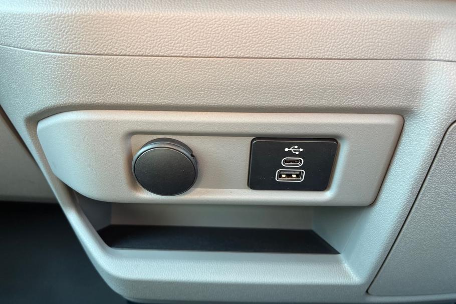 Used FORD E-TRANSIT CUSTOM HT74EJY 25