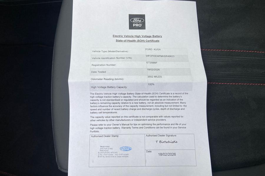 Ford Kuga Photo autoimg-ee09ee5de998c8c09451570599a981e30a5b987f.jpg