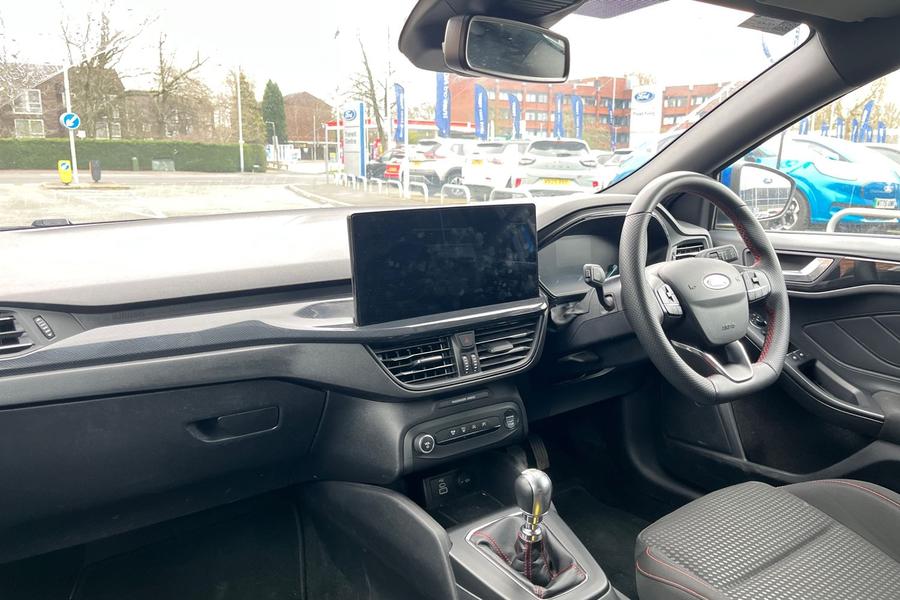 Ford FOCUS Photo autoimg-ee0c9e062744c979b1e1f620fc1cd9e65ade1c1b.jpg