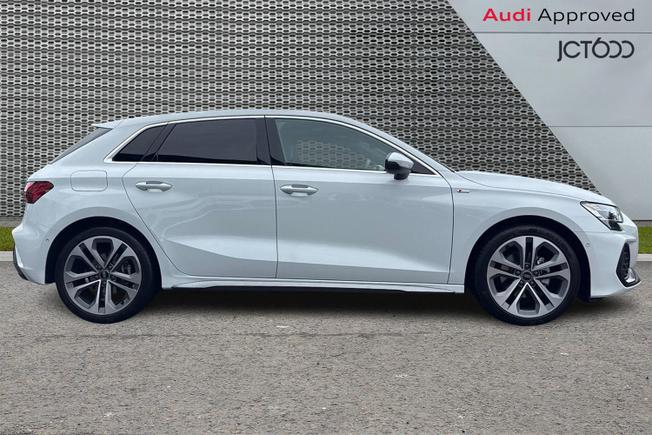 Audi A3 Photo 4