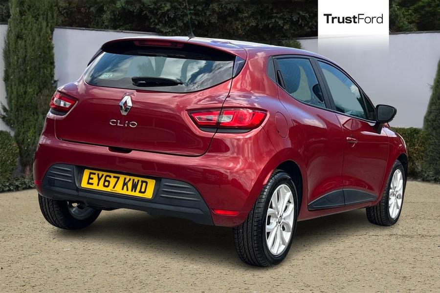 Renault CLIO Photo autoimg-ee1b03027cb9e6e1772997bf6d46ebaecaaf2d4c.jpg
