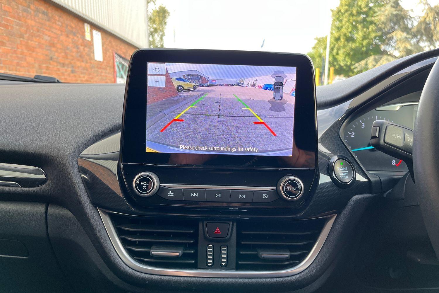 Ford Puma Photo 36