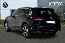 VOLKSWAGEN Touareg Photo 3
