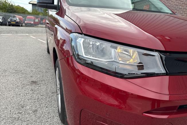 VOLKSWAGEN Caddy Maxi Photo 19