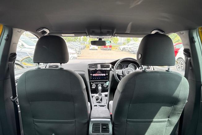 Volkswagen Golf Photo 28