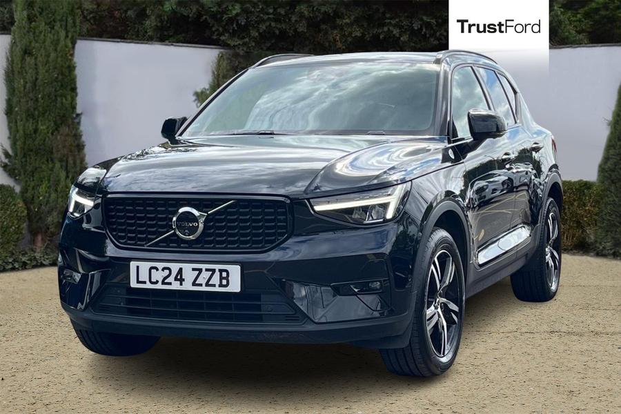 Volvo XC40 Photo autoimg-ee25d83251bc9a0981628bf6144f4e3a3f66f705.jpg