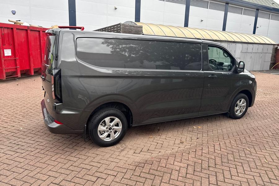 Ford TRANSIT CUSTOM Photo autoimg-ee28024e1169005b711823bf3a3004390fbd9de0.jpg