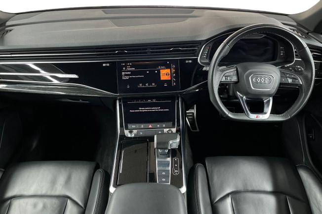 Audi Q7 Photo 10